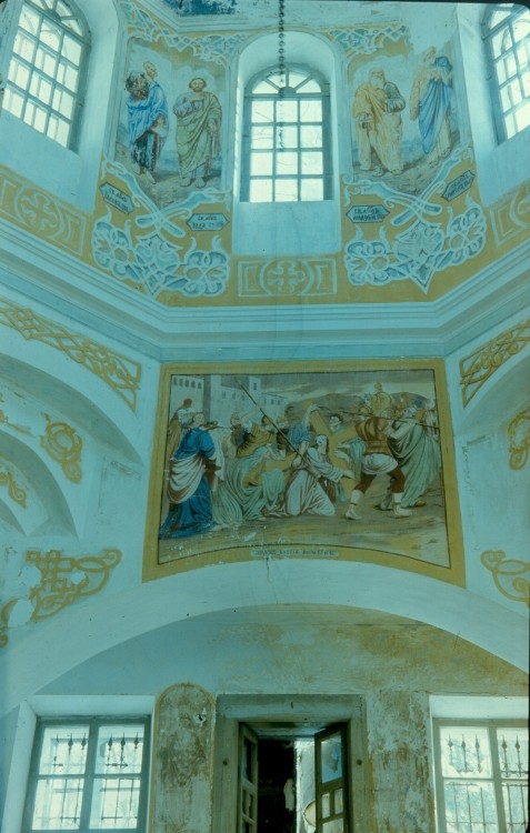Наташино. Троицкий храм. Фото Дворядкина Дмитрия, 1994 г.